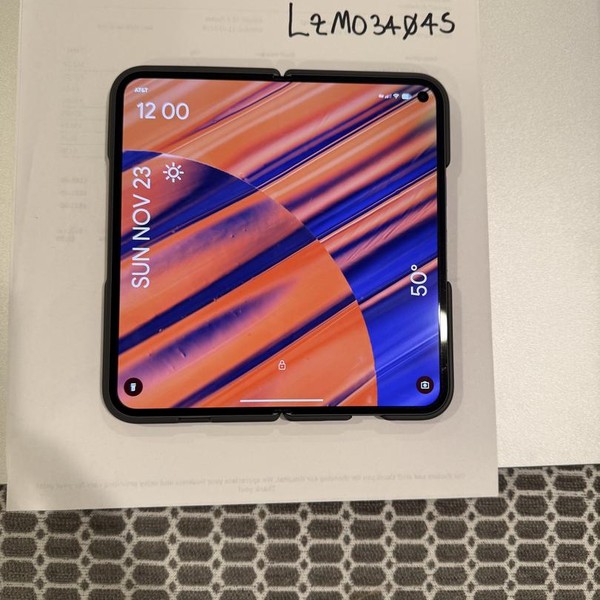 Google Pixel 10 Pro Fold - Unlocked, 256 GB, Moonstone, GU0NP