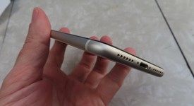 Good
													Apple iPhone SE 3rd Gen 2022 - Unlocked, Starlight, 64 GB, A2595, photo 3 of 4