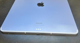 Good
													Apple iPad Air 13" (M2) 2024 - Unlocked, Purple, 256 GB, A2899, photo 3 of 7