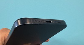 Good
													Apple iPhone 15 Pro Max - Unlocked, Black, 256 GB, A2849, photo 5 of 6