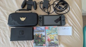 Good
													Nintendo Switch - Grey, 32 GB, photo 1 of 10