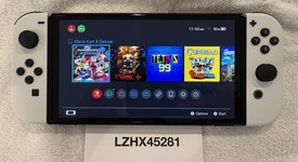 Mint
													Nintendo Switch - OLED - White, 64 GB, photo 2 of 5