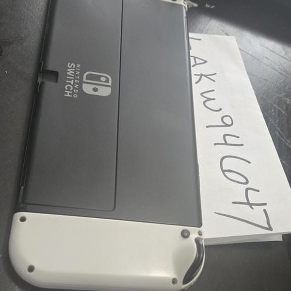 Nintendo Switch - OLED - 64 GB, White