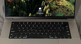 Good
													MacBook Pro 2021 - 16" - Apple M1 Pro 10-core, Gray, 1 TB, 16 GB, photo 1 of 6