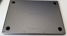 Mint
													MacBook Pro 2021 - 14" - Apple M1 Pro 10-core, Gray, 512 GB, 32 GB, photo 4 of 9