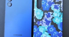 Mint
													Samsung Galaxy A15 5G - TracFone, Black & Blue, 128 GB, 4 GB, photo 3 of 12