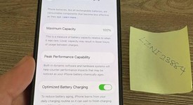 Mint
													Apple iPhone 13 - Unlocked, Midnight, 128 GB, A2482, photo 3 of 8