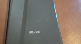 Fair
													Apple iPhone Xr - AT&T, Black, 64 GB, A1984, photo 3 of 8
