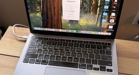 Good
													MacBook Air 2020 - 13" - I3, Gray, 256 GB, 8 GB, photo 1 of 10