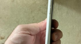 Good
													Apple iPhone Xr - AT&T, White, 128 GB, A1984, photo 4 of 6