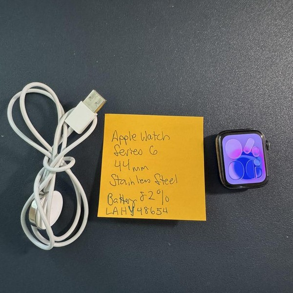 Apple Watch Series 6 44mm - Unlocked, Graphite, A2294 - Cellular, Stainless Steel