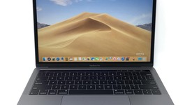 Good
													MacBook Pro 2018 (With Touch Bar) - 13" - I5, Gray, 256 GB, 8 GB, photo 5 of 13