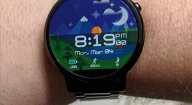 Good
													Moto 360 (2015) 46mm - Black, 4 GB, photo 3 of 5