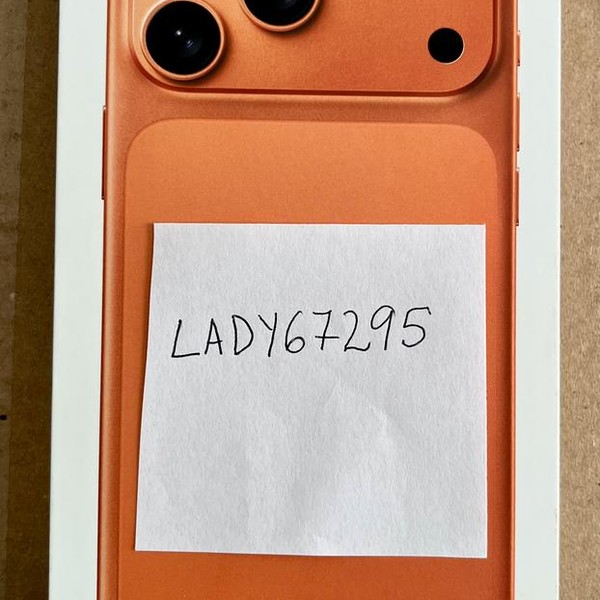 Apple iPhone 17 Pro Max - Spectrum, 256 GB, Cosmic Orange, A3257