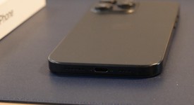 Mint
													Apple iPhone 16 Pro Max - Unlocked, Black, 512 GB, A3084, photo 2 of 9