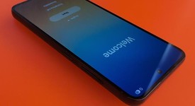 Mint
													Samsung Galaxy S23 - Unlocked, Black, 128 GB, 8 GB, SM-S911U1, photo 5 of 7