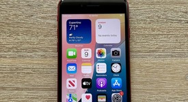 Mint
													Apple iPhone SE 3rd Gen 2022 - Unlocked, Red, 128 GB, A2595, photo 2 of 10