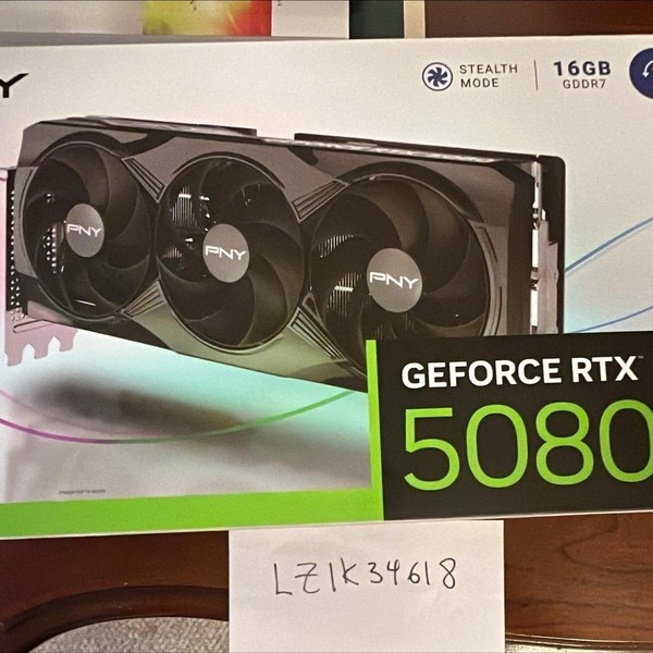 PNY GeForce RTX 5080 - VCG508016TFXPB1-O, 5080 Triple Fan OC
