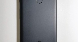 Fair
													Google Pixel 2 XL - Unlocked, Black, 64 GB, Google Edition, photo 3 of 4