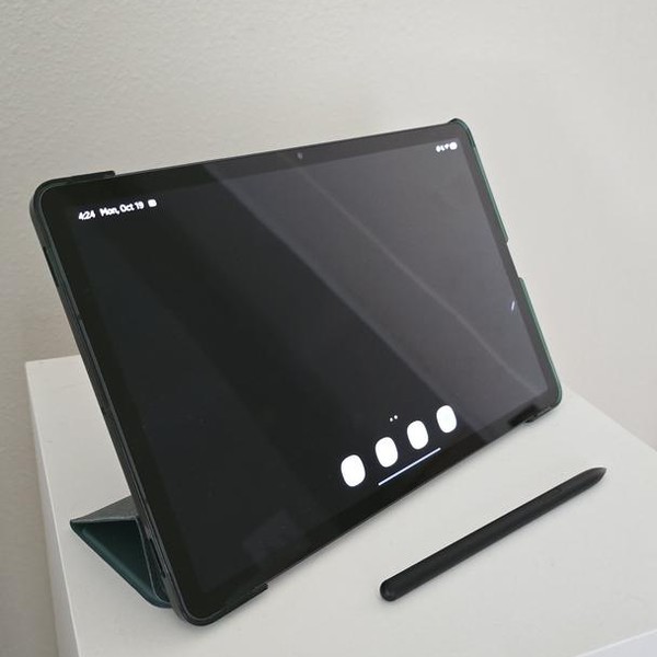 Samsung Galaxy Tab S9 - Wi-Fi, 128 GB, Graphite, 8 GB, SM-X710