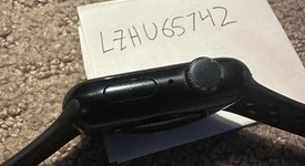 Fair
													Apple Watch SE 2nd Gen 44mm - Midnight, A2723 - GPS, Aluminum, photo 3 of 7