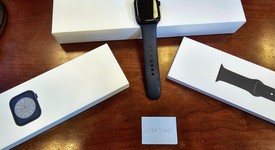Good
													Apple Watch Series 8 45mm - Unlocked, Midnight, A2774 - Cellular, Aluminum, photo 1 of 6