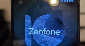 Good
													Asus Zenfone 10 - Unlocked, Black, 128 GB, 8 GB, U.S., photo 3 of 4