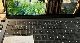 Good
													MacBook Air 2025 (M4) - 13" - Apple M4, Midnight, 512 GB, 32 GB, photo 2 of 8