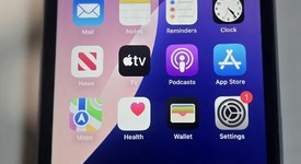 Good
													Apple iPhone 11 - Unlocked, Purple, 128 GB, A2111, photo 1 of 5