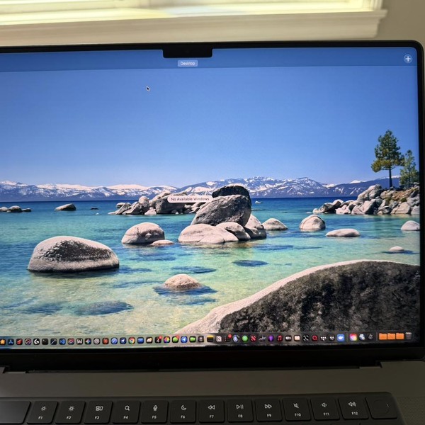 MacBook Pro 2026 - 16 inch (M5) - 2 TB, Space Black, 36 GB, Apple M5 Max 18-core (32-core GPU), Standard Display