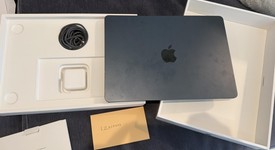 Good
													MacBook Air 2022 - 13" - Apple M2, Midnight, 512 GB, 16 GB, photo 2 of 15