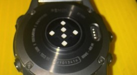 Fair
													Garmin Fenix 8 - Carbon, AMOLED, photo 1 of 6