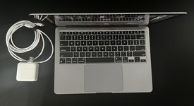 Good
													MacBook Air 2020 - 13" - Apple M1, Gray, 256 GB, 16 GB, photo 3 of 13