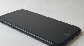 Good
													Apple iPhone SE 2nd Gen 2020 - Unlocked, Black, 64 GB, A2275, photo 3 of 7