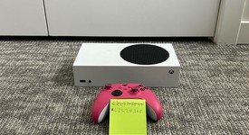 Good
													Xbox Series S (2020) - White, 512 GB, photo 1 of 7