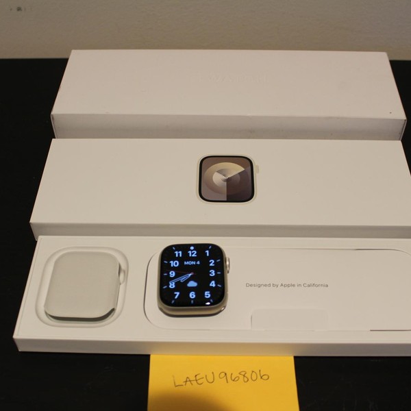 Apple Watch Series 9 45mm - Starlight, A2980 - GPS, Aluminum