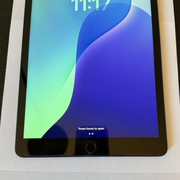 Apple iPad 9th Gen - Unlocked, 64 GB, Gray, A2603