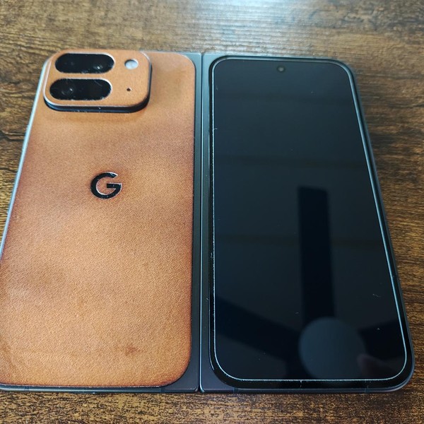 Google Pixel 9 Pro Fold - Unlocked, 256 GB, Obsidian, GGH2X