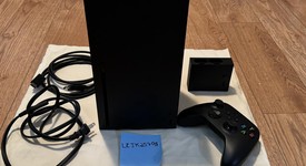 Good
													Xbox Series X (2020) - Black, 1 TB, standard, photo 3 of 8