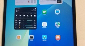 Mint
													Apple iPad Pro 12.9" 5th Gen 2021 - Unlocked, Gray, 128 GB, photo 6 of 6