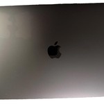 Good MacBook Air 2020 - 13 inch - 256 GB, Gray, 8 GB, Intel Core i3