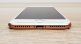 Good
													Apple iPhone 8 Plus - Unlocked, Gold, 256 GB, A1864, photo 3 of 10