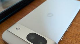 Good
													Google Pixel 8a - T-Mobile, Porcelain, 128 GB, 8 GB, GKV4X, Sub-6 5G, photo 6 of 6