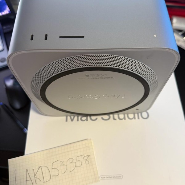 Mac Studio 2025 - 2 TB, 64 GB, Apple M4 Max 16-core