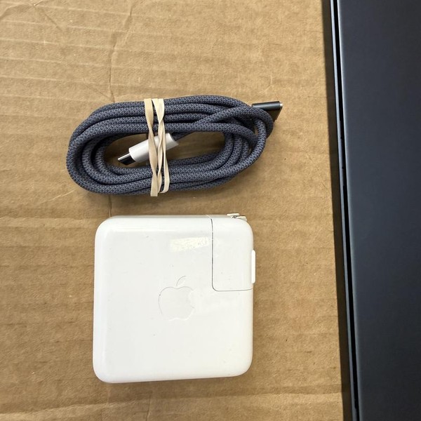 MacBook Air 2025 (M4) - 15 inch - 512 GB, Midnight, 16 GB, Apple M4