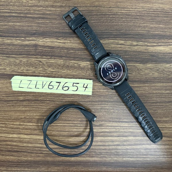Garmin Fenix 8 - Carbon, SOLAR