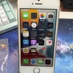 Good Apple iPhone SE 1st Gen 2016 - Unlocked, 16 GB, Gold, A1723