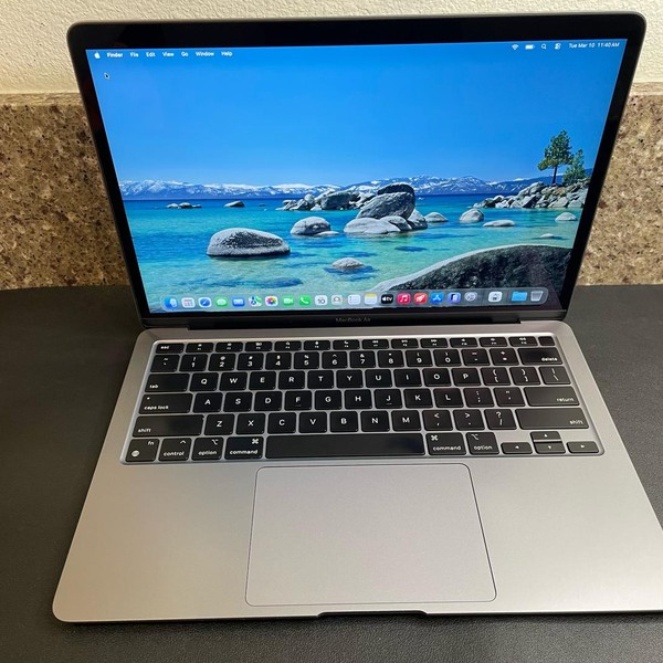 MacBook Air 2020 - 13 inch - 512 GB, Gray, 16 GB, Apple M1