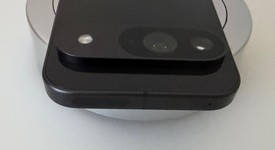 Mint
													Google Pixel 9 - Unlocked, Obsidian, 128 GB, 12 GB, G2YBB, photo 4 of 9