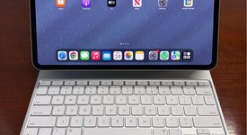Mint
													Apple iPad Pro 13" (M4) 2024 - Unlocked, Silver, 256 GB, 8 GB, A2926, Standard Glass, photo 1 of 15